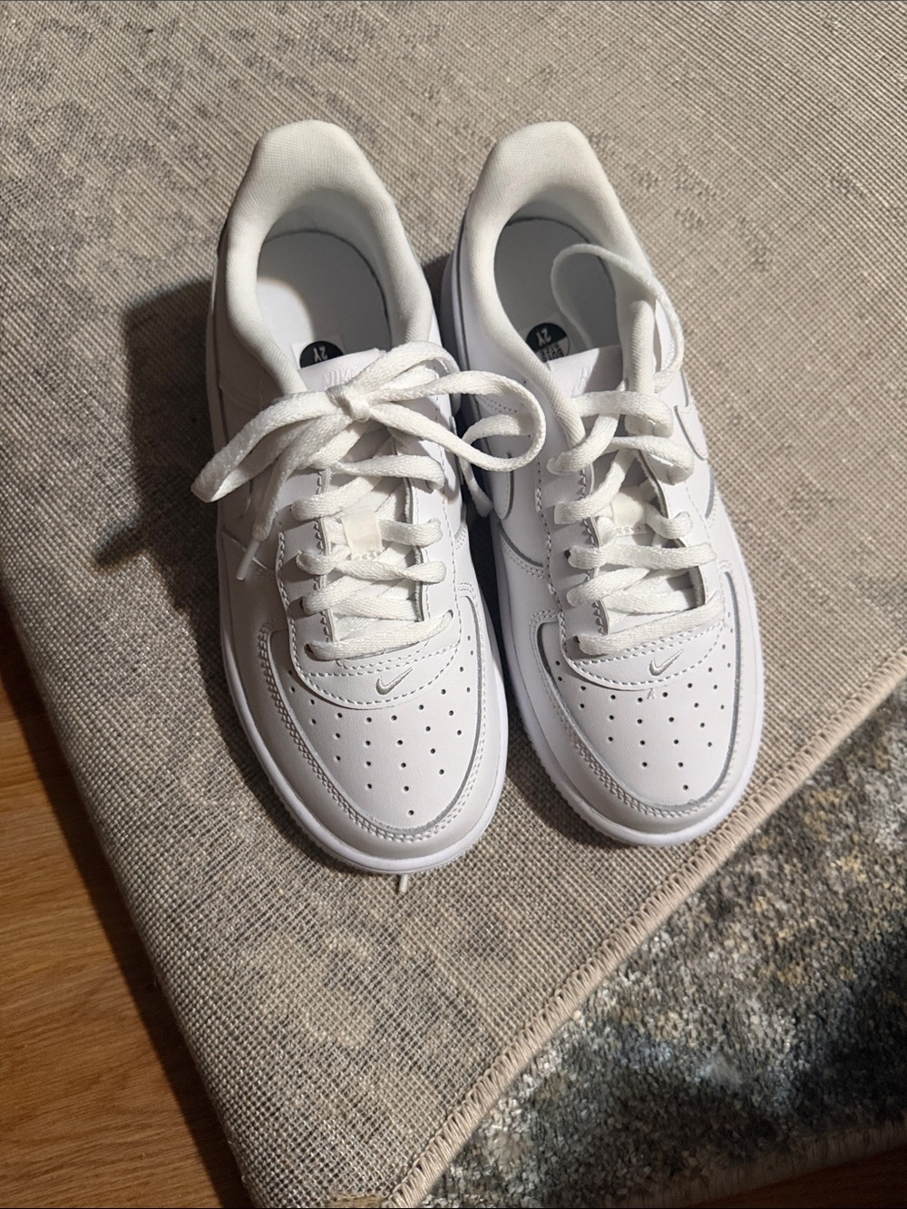 Nike Kids White Low-Top Sneaker Trainers